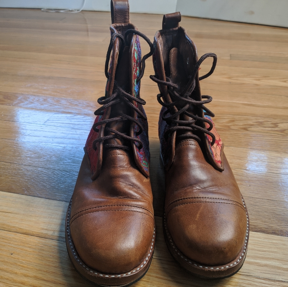 Teysha Peace boots (US W size 8) - Picture 7 of 8
